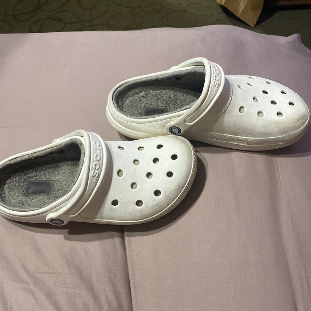 Used crocs